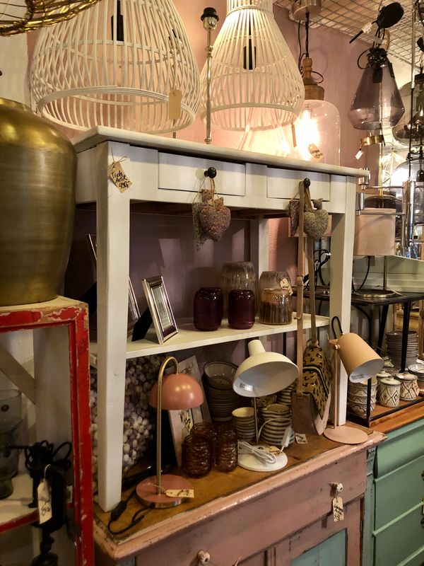 Antik‑Möbel - Einrichtungshaus Hamburg